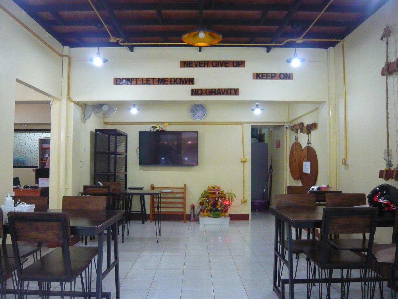 168 Chiangmai Guesthouse Chiang Mai Exterior foto